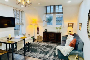 Top floor apartment in central Buxton